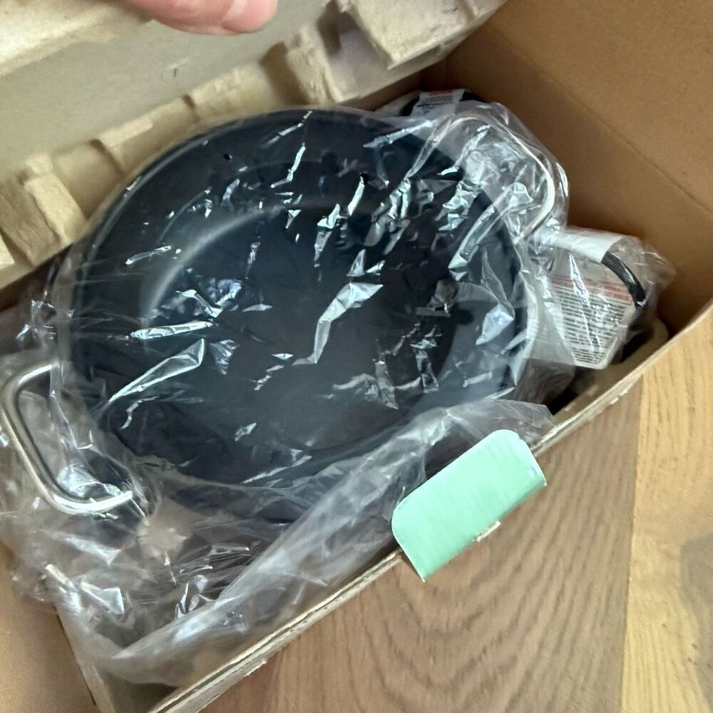 New Open Box Cuisinart Electric Fondue Pot CFO-3SS *Missing Forks* - Picture 8 of 10